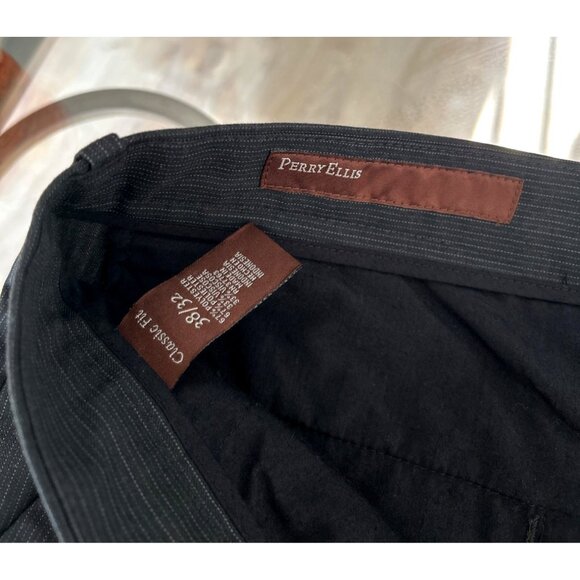 Perry Ellis Mens Classic Fit Dress Pants 38x32 Gray Pinstripe Polyester Blend Fl - Picture 4 of 7